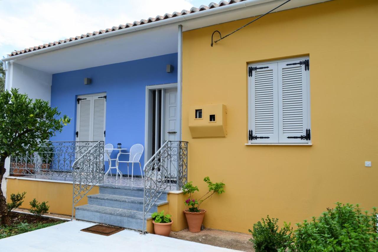 Anna'S Family Home Leonidio Exterior photo
